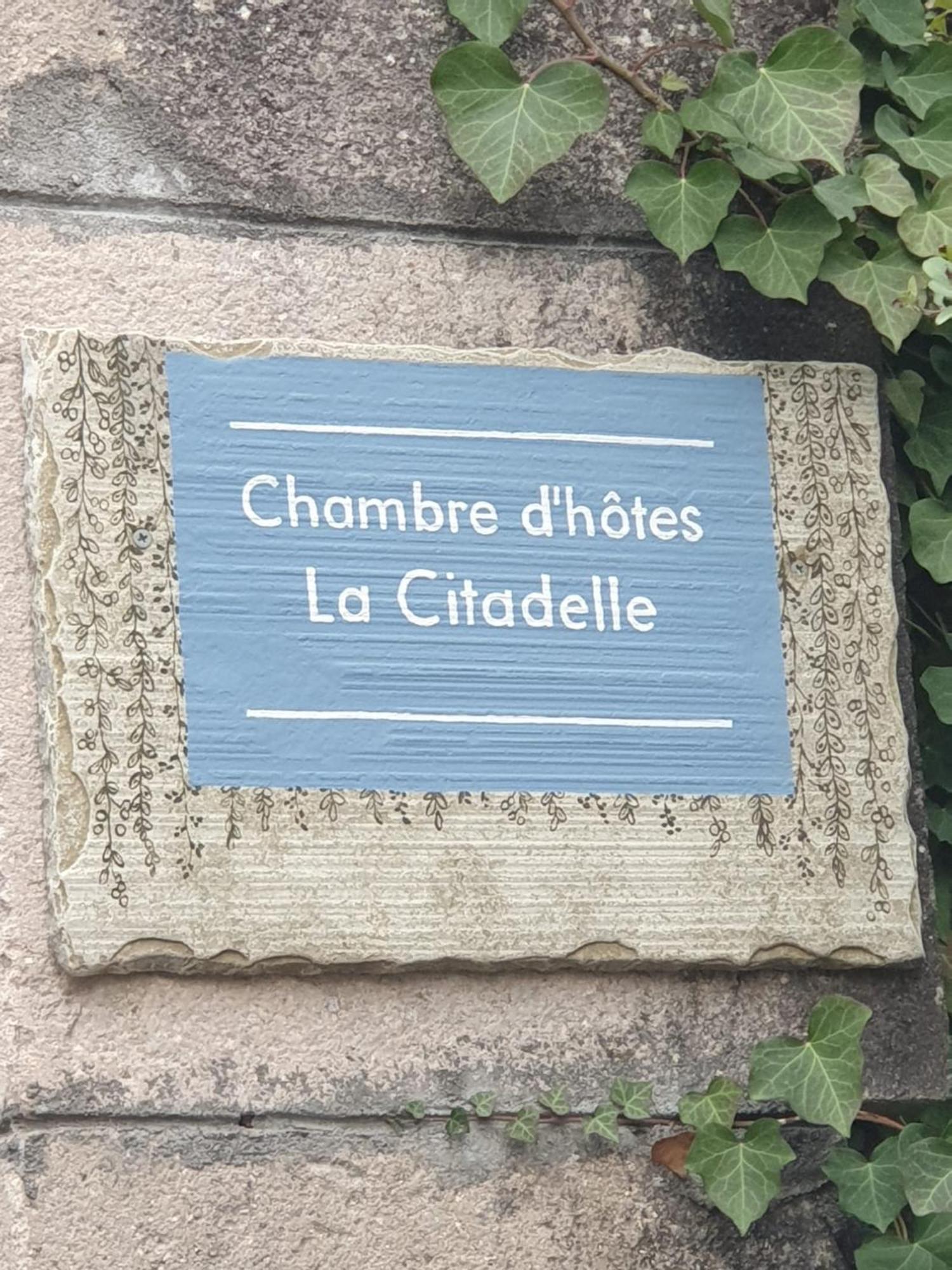 Chambre D'Hotes La Citadelle Lardier-et-Valenca ภายนอก รูปภาพ